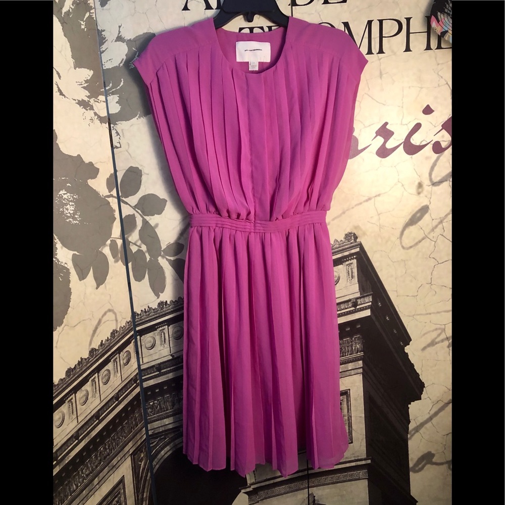 J. Crew Beautiful pink summer dress by J. Crew in size 00